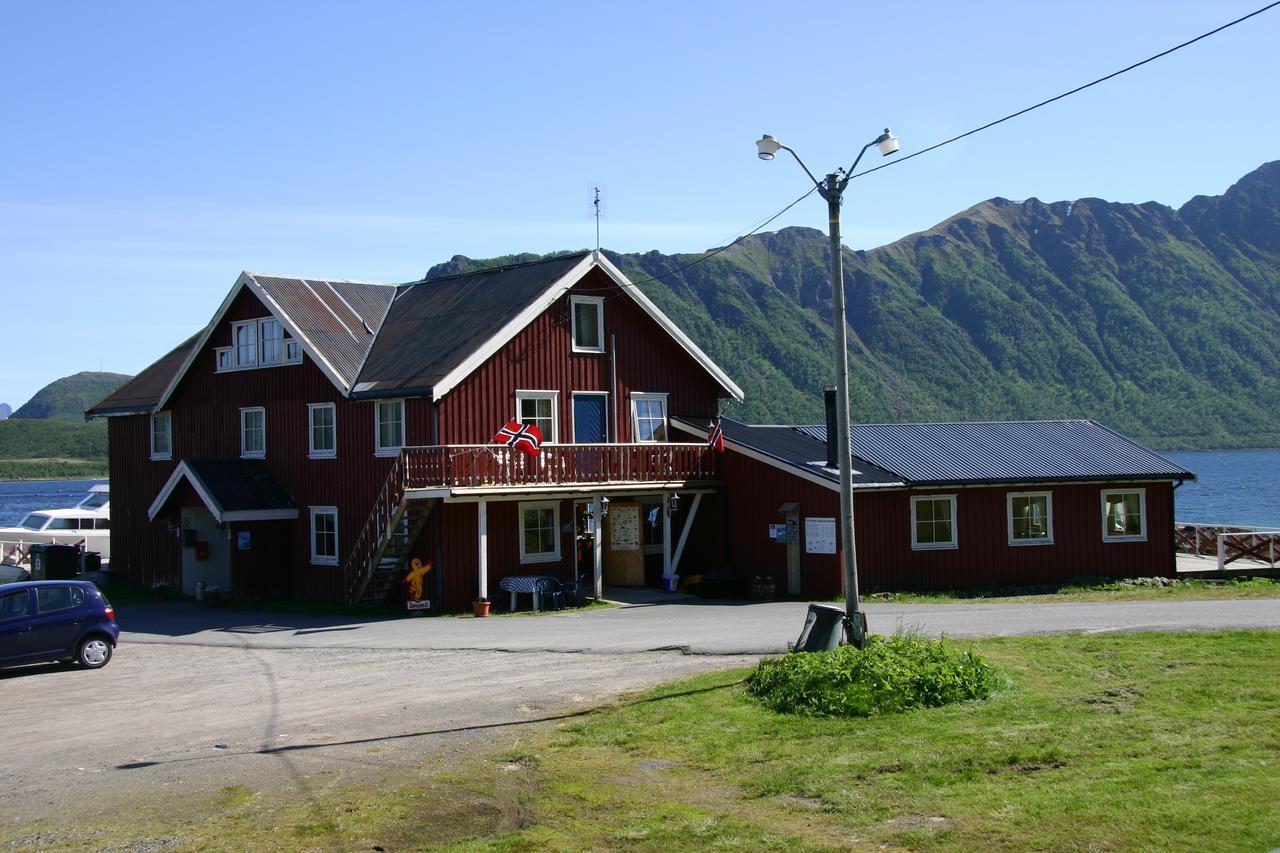 Toftenes Sjohuscamping Alsvåg Eksteriør billede