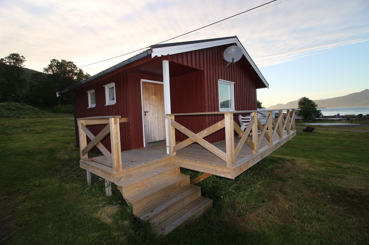 Toftenes Sjohuscamping Alsvåg Eksteriør billede